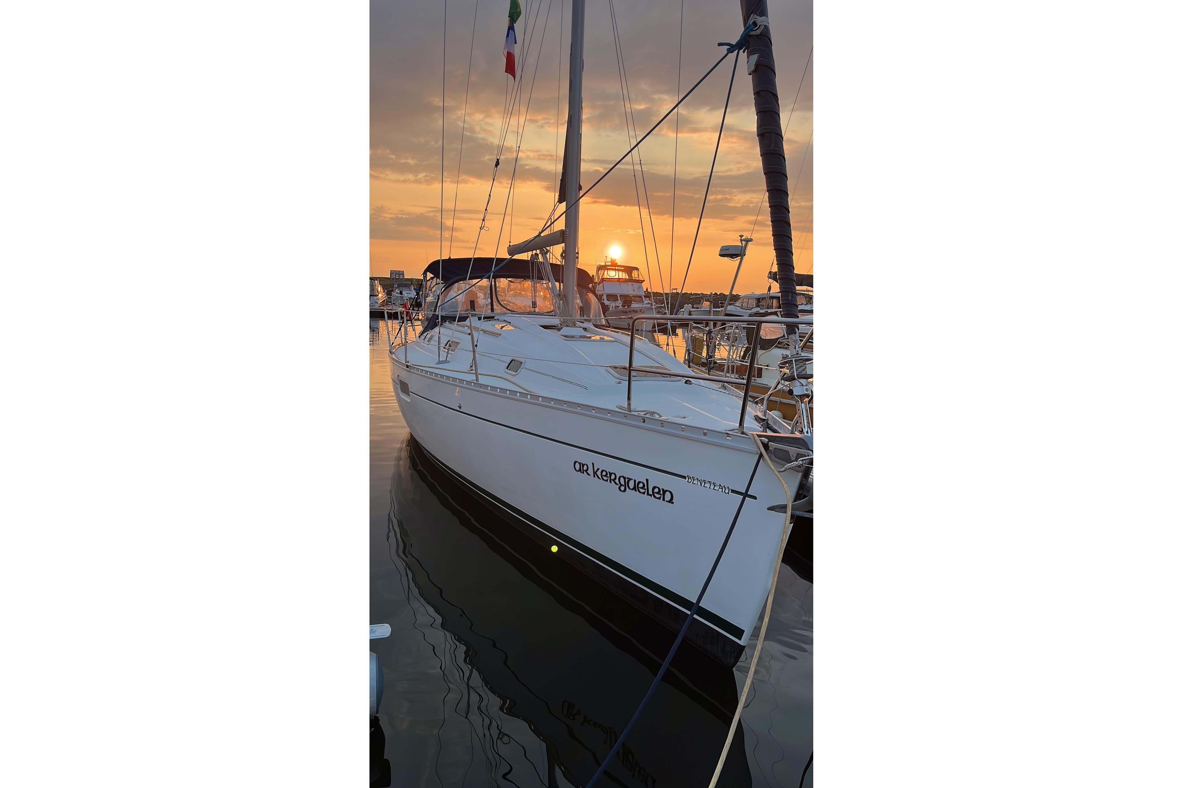 1999 Beneteau Oceanis 352