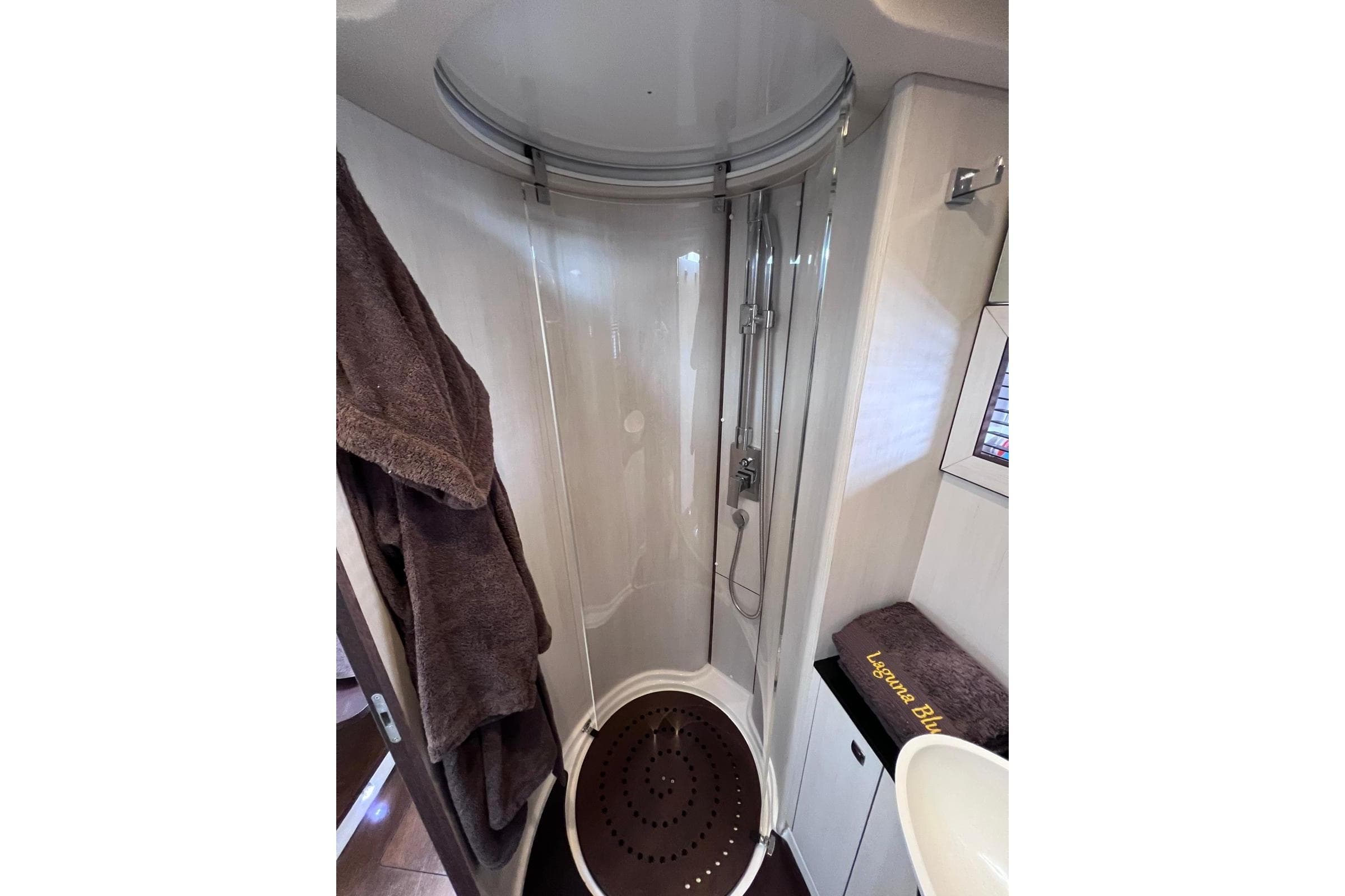 Shower area in 2014 Solemar 44.1 Oceanic yacht, featuring modern design and amenities.