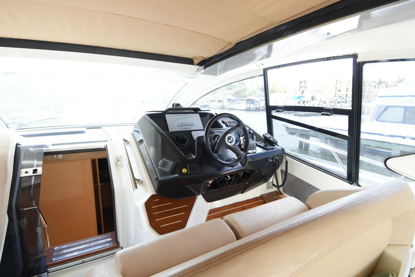 2014 Cranchi M44 HT Hard Top - Image 24