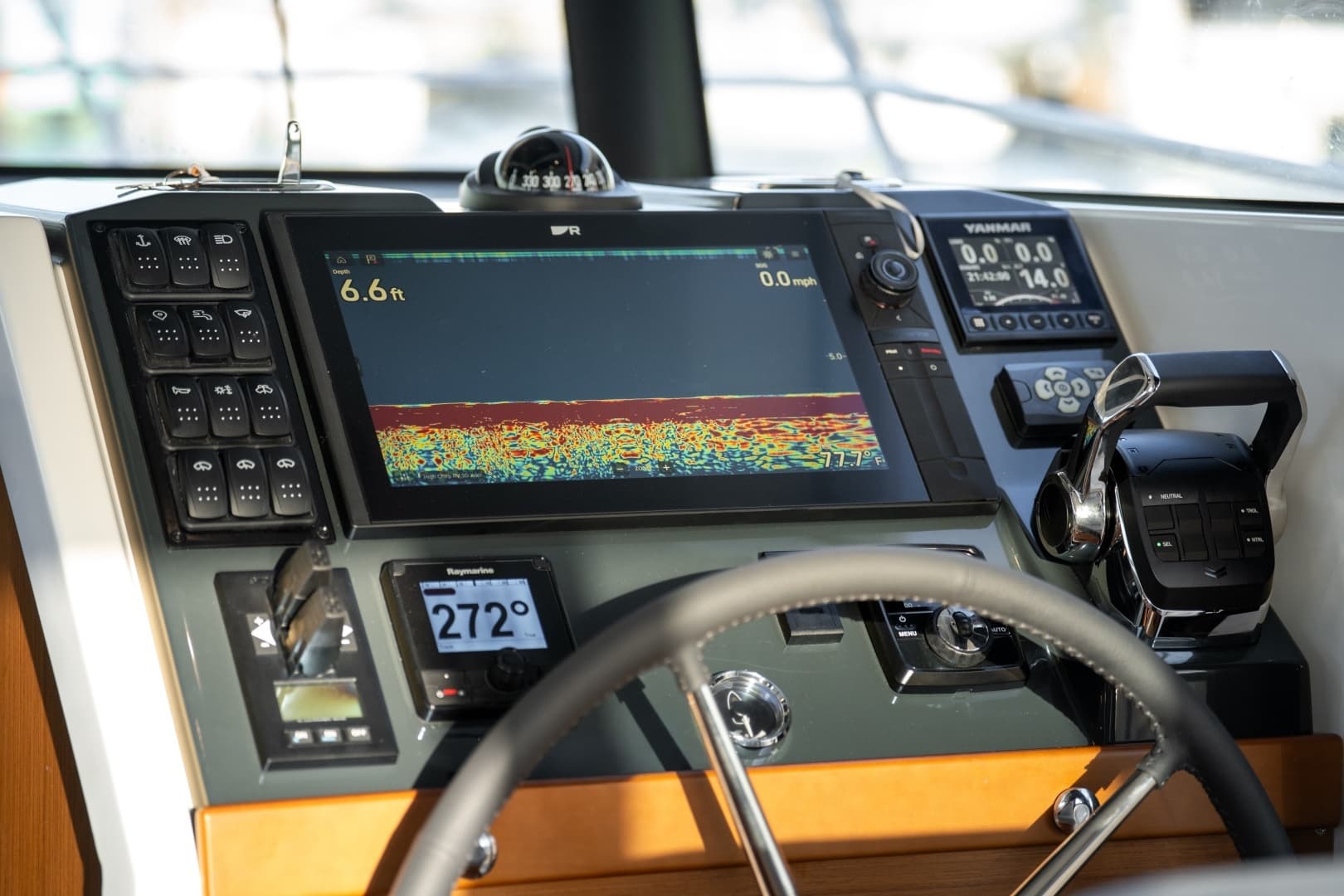 2027 Beneteau Swift Trawler 37 - Image 4