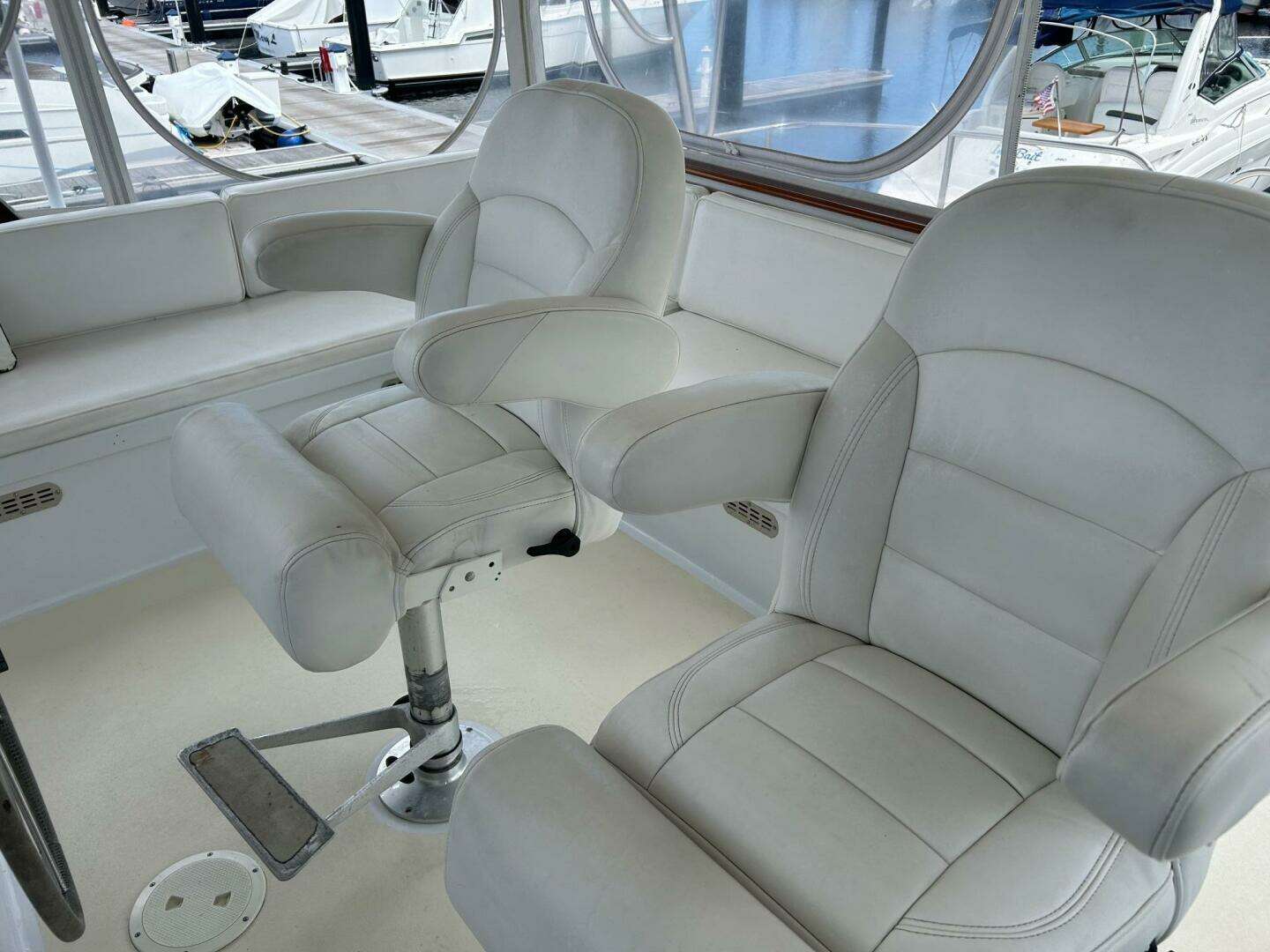 1987 Lyman-Morse Flybridge Cruiser - Image 18