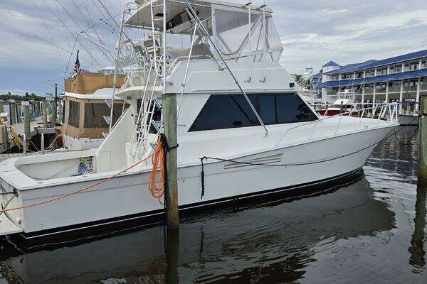 1989 Viking 45 Convertible