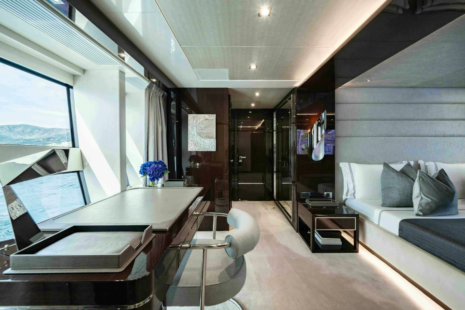 2016 Sunseeker Sunseeker 131 Yacht - Image 32