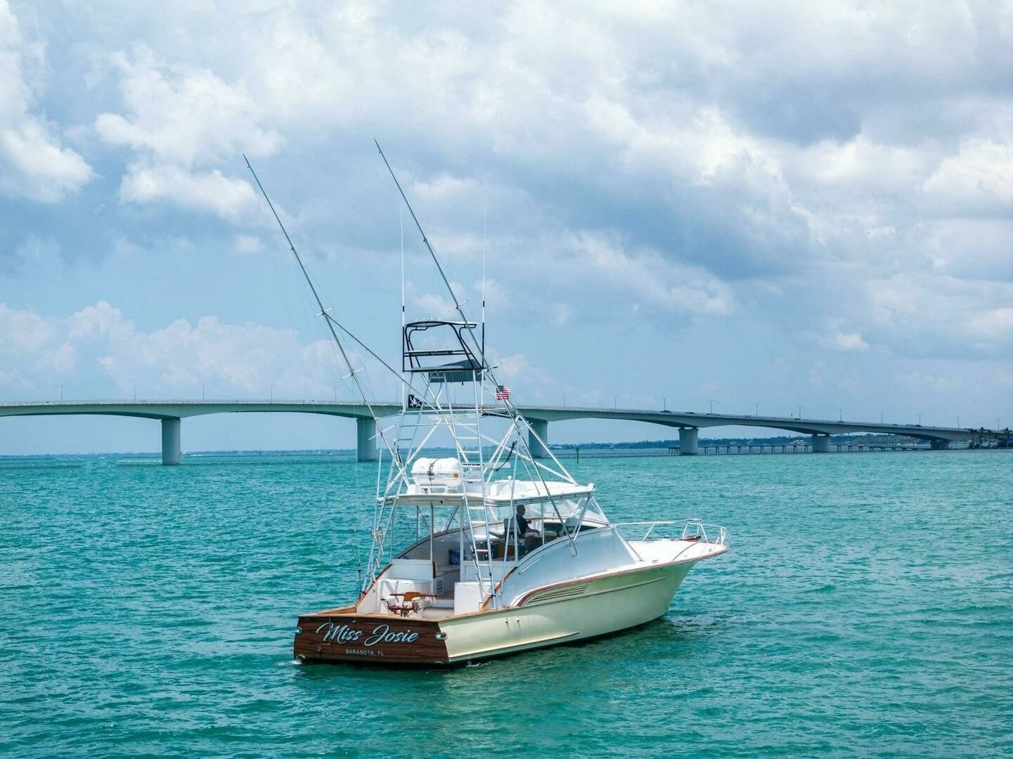 1999 Buddy Davis 52 Express - Image 65