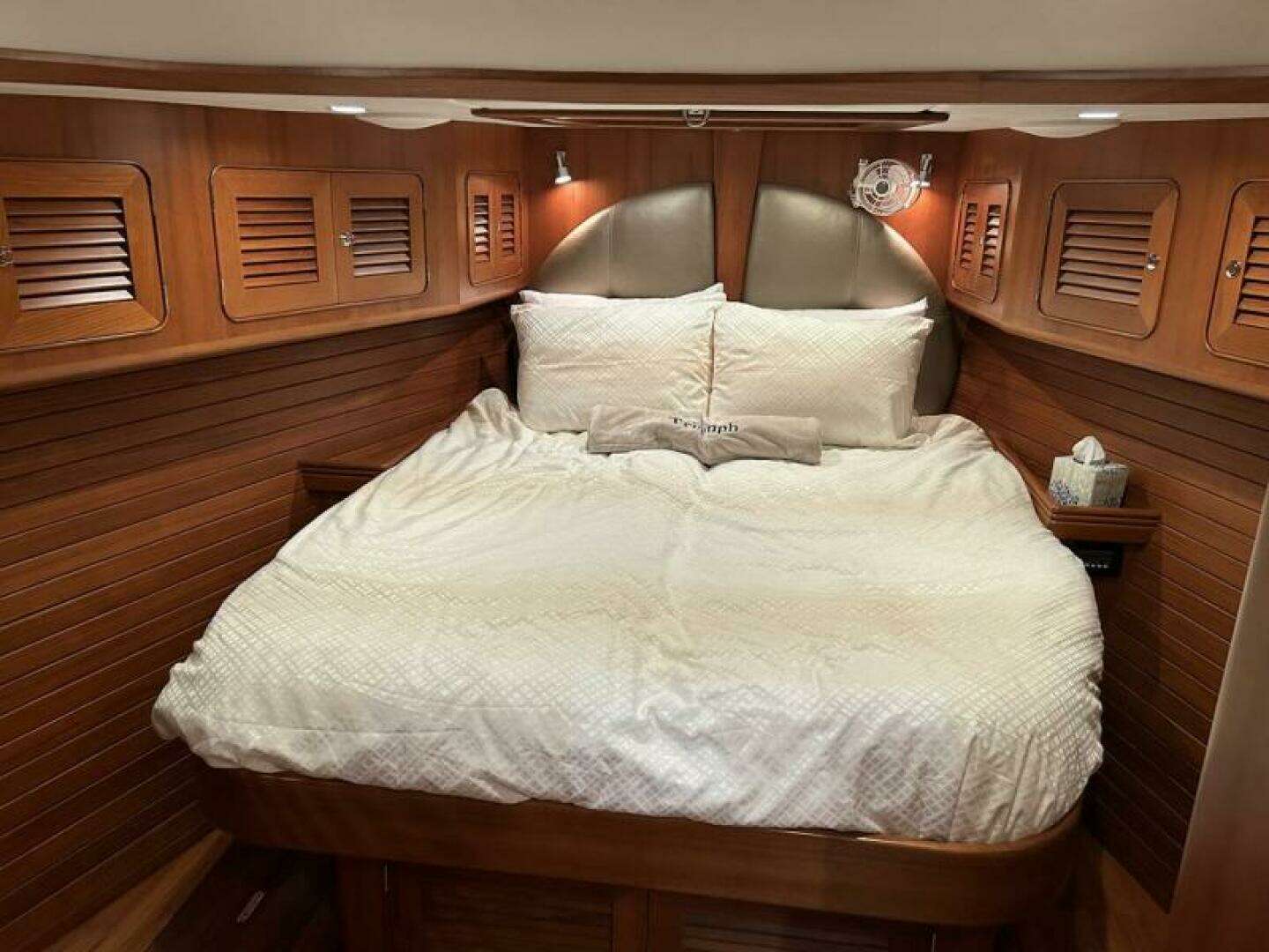 2011 Hylas 70 - Image 52