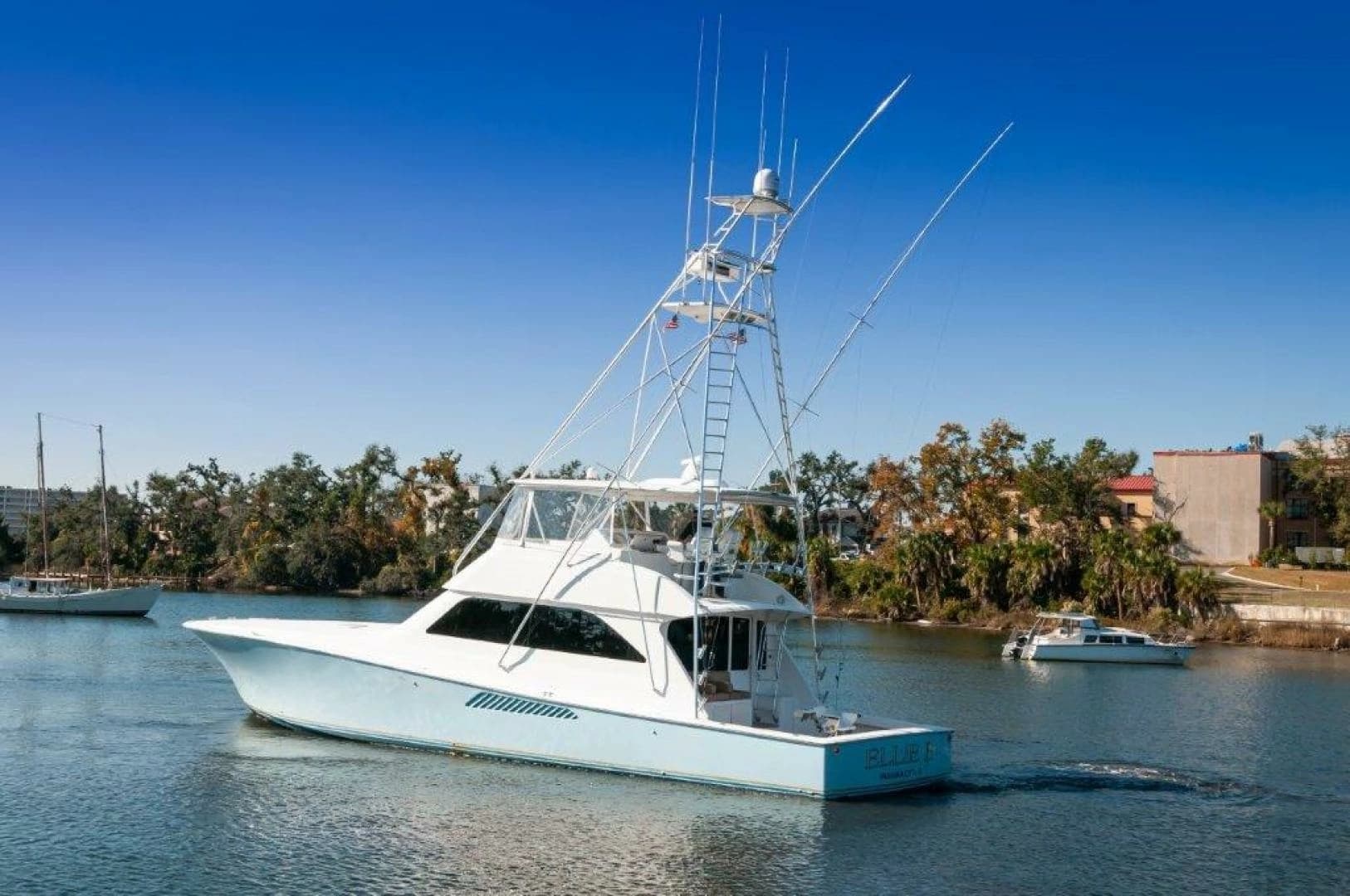 2001 Viking 61 Convertible - Image 50