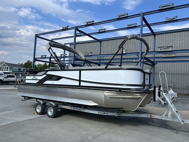 2025 SunCatcher Fusion Series 324SS - 2