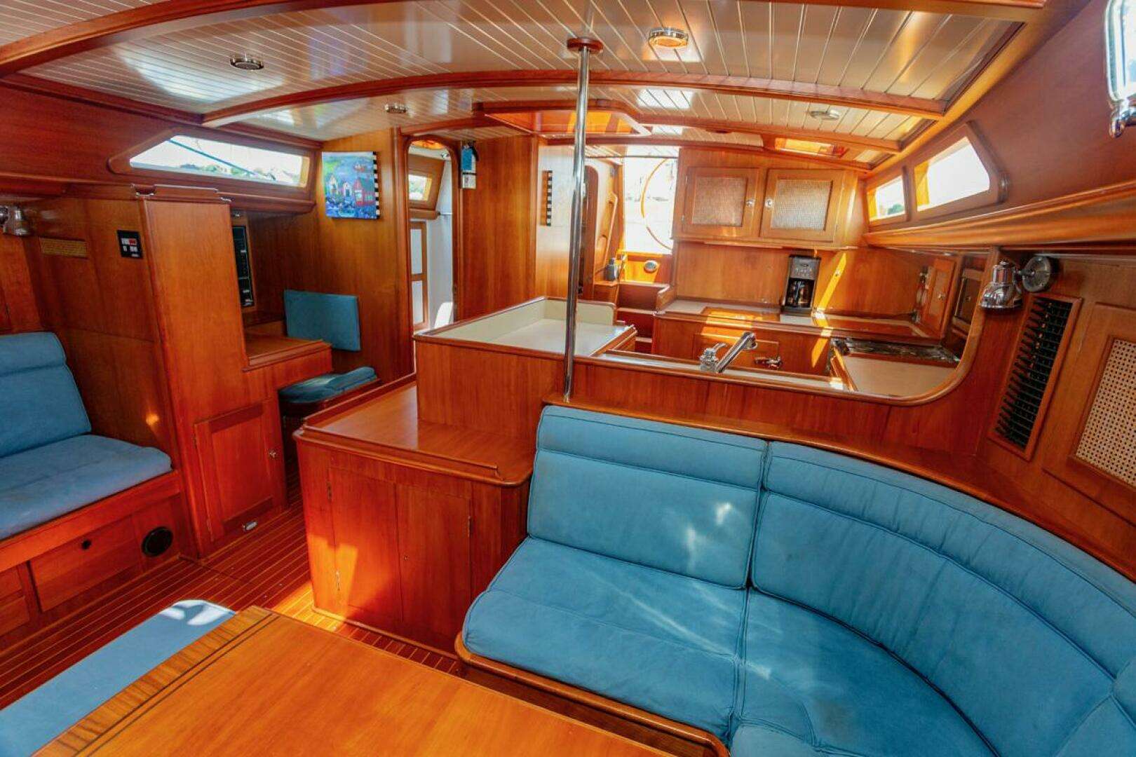 1998 Alden Custom 63 - Image 23