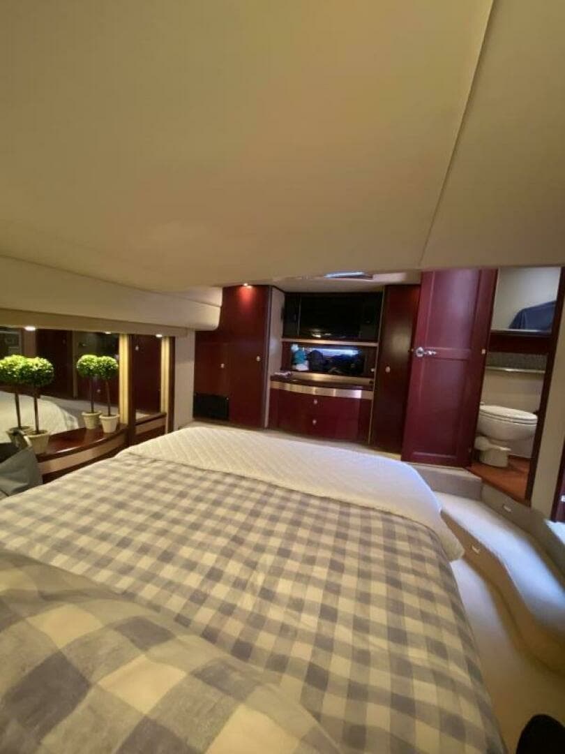 2006 Sea Ray 58 Sedan Bridge - Image 41