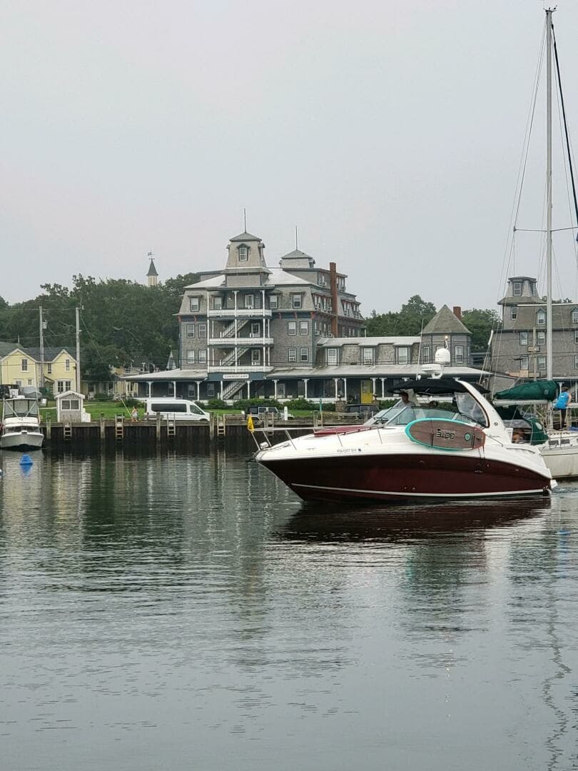 2007 Sea Ray 320 Sundancer - Image 3