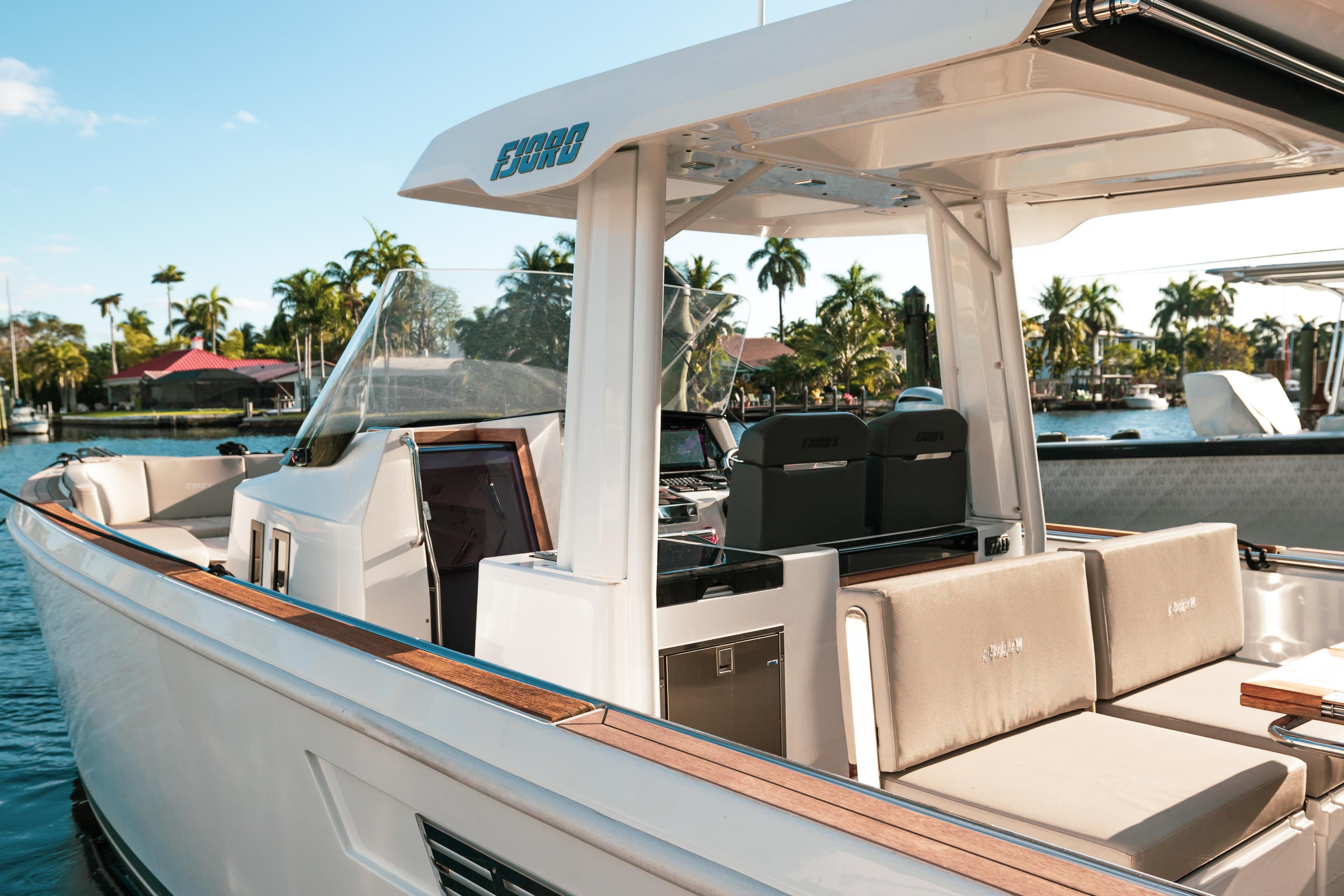 2022 Fjord 38 Open - 64