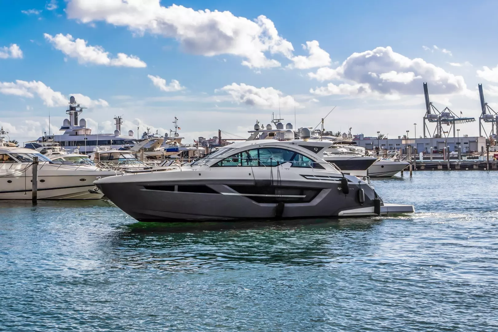 2019 Cruisers 50 Cantius - Image 4