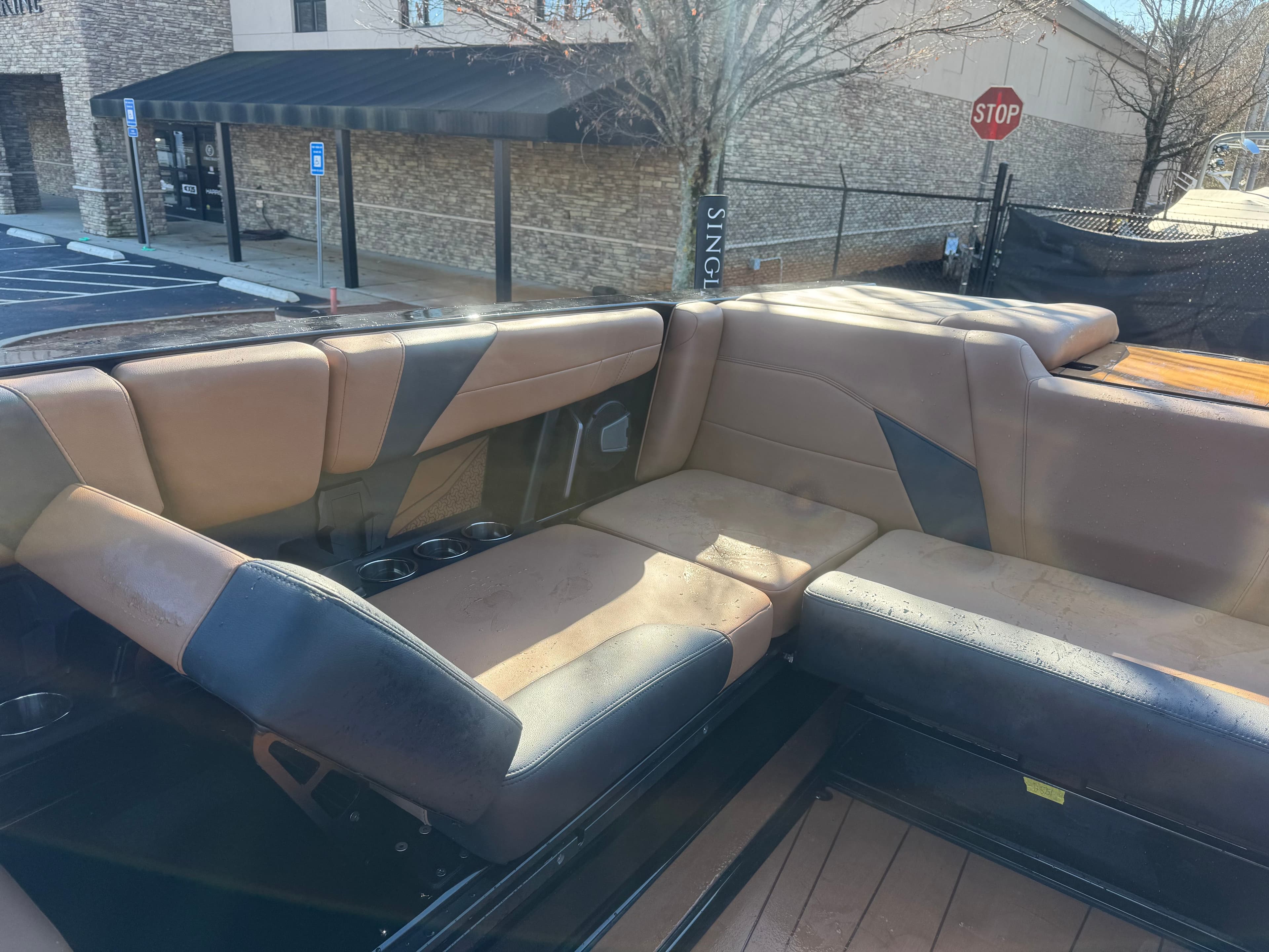 2026 AXIS T250 - Image 10