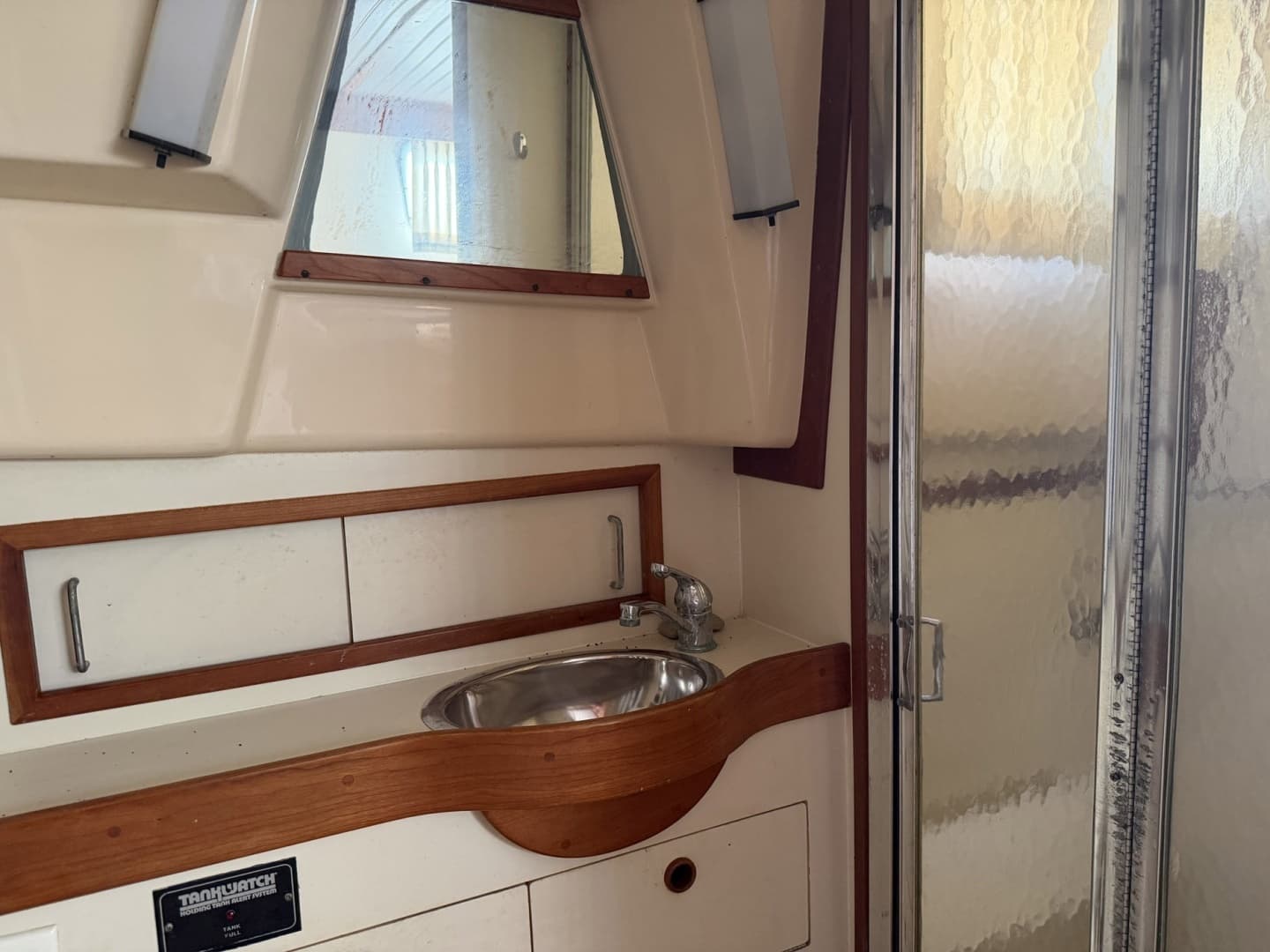 1997 Sabreline 36 Fast Trawler - Image 17