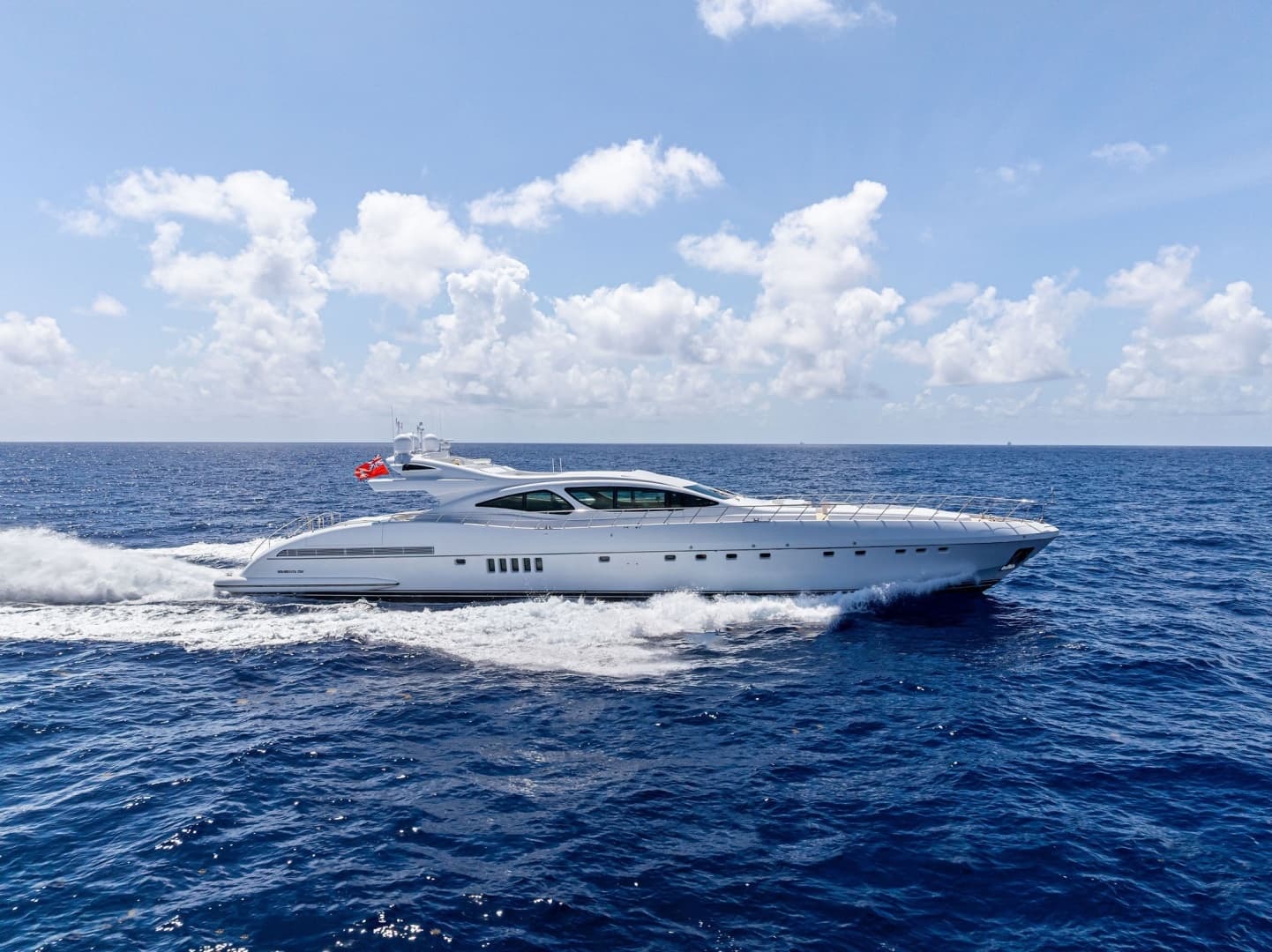 2005 Mangusta 130 - Image 5