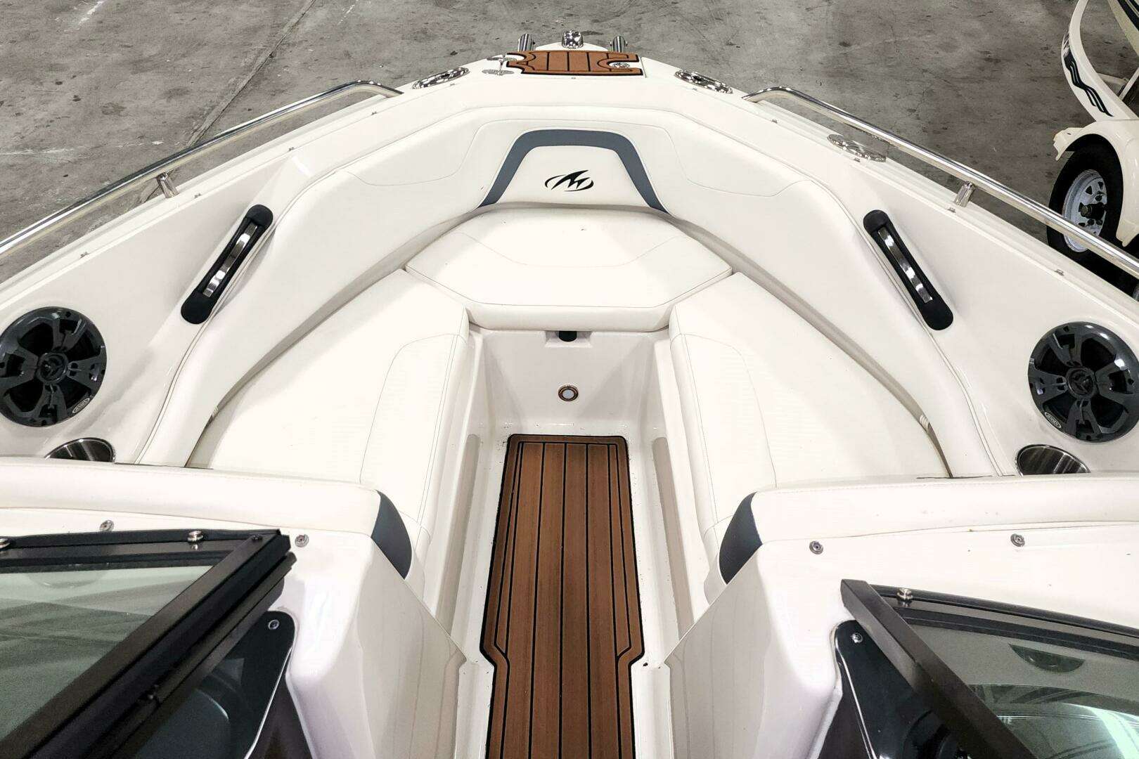 2014 Monterey — - Image 4