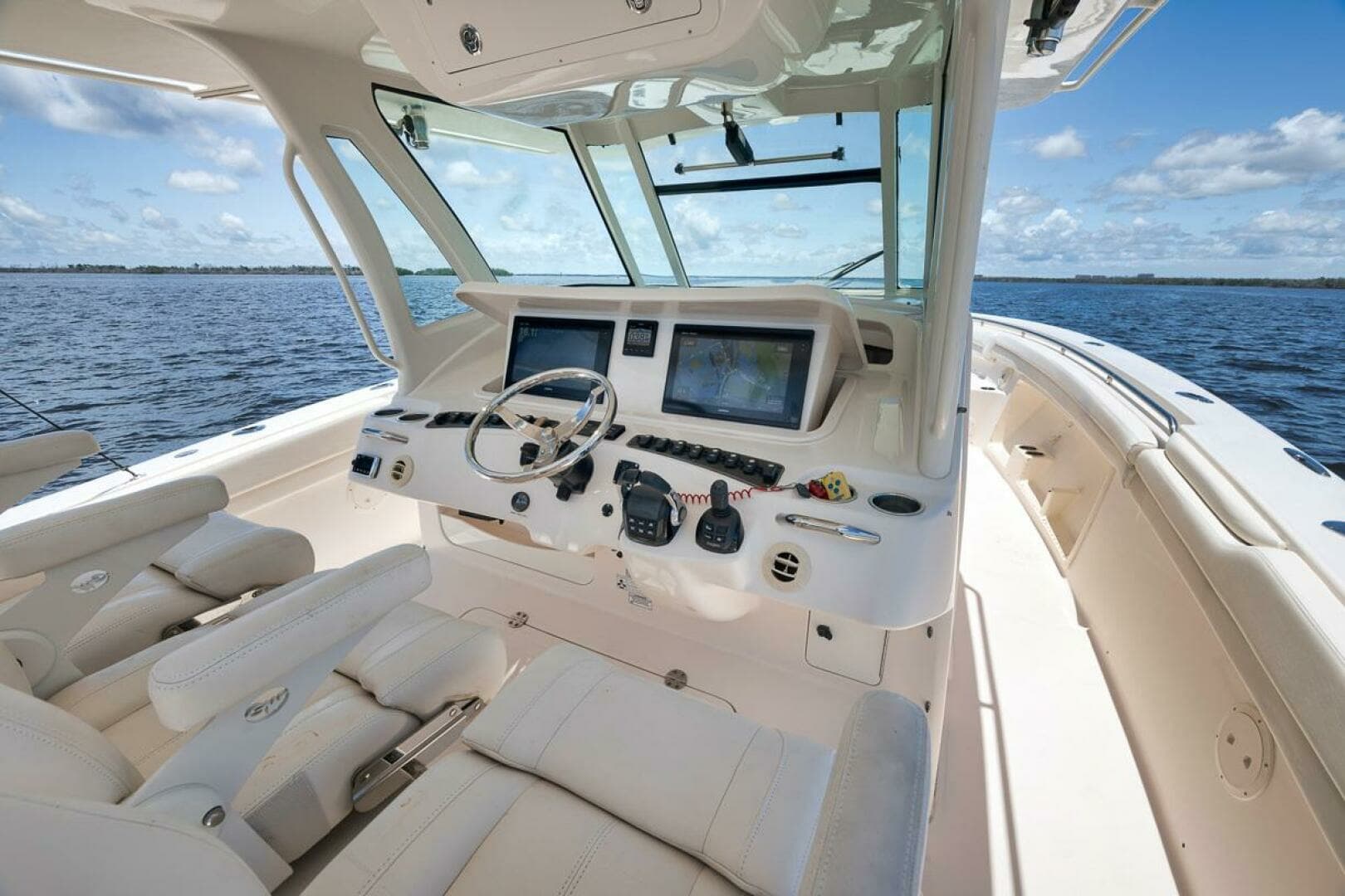 2015 Grady-White — - Image 83