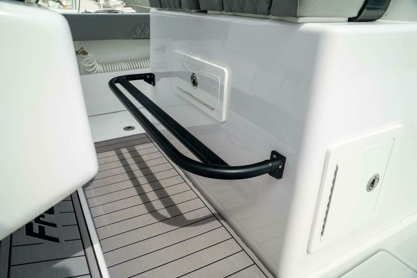 2026 Front Runner 33 CC - Image 18