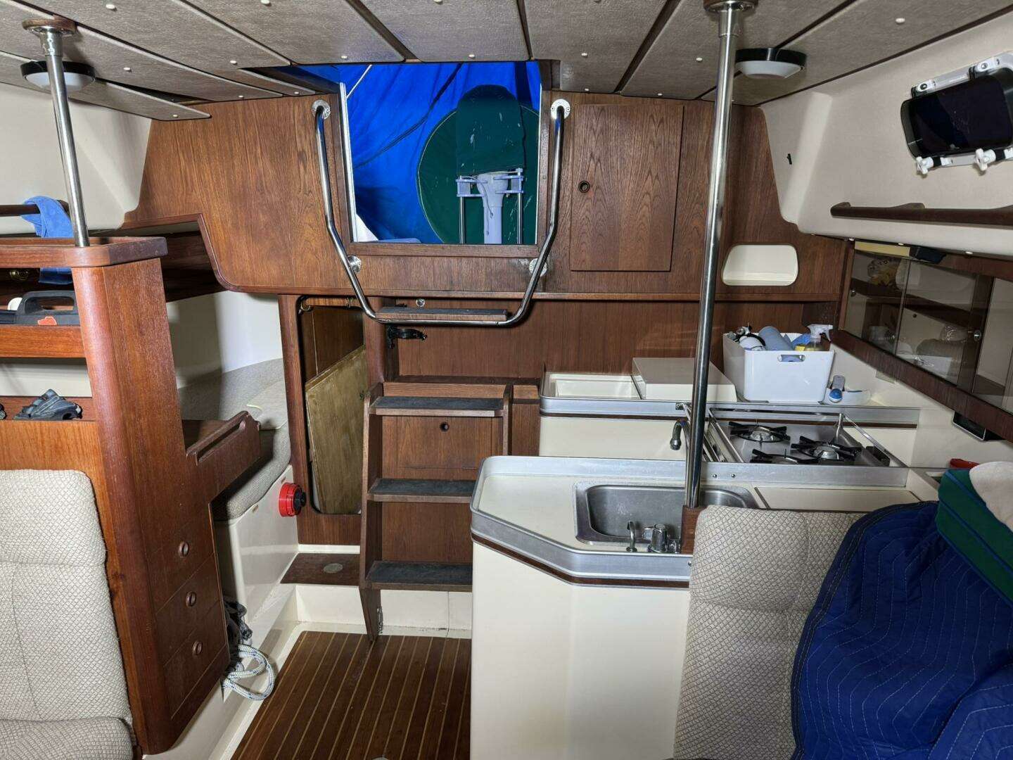 1984 CSY 36 - Image 22