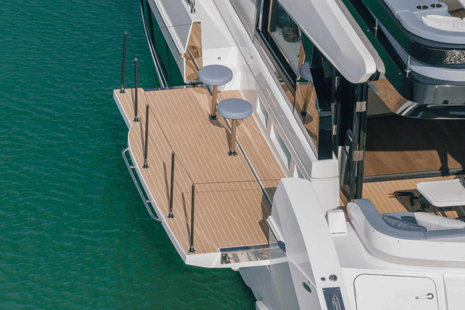 2026 Cruisers Yachts 57 FLY - Image 13