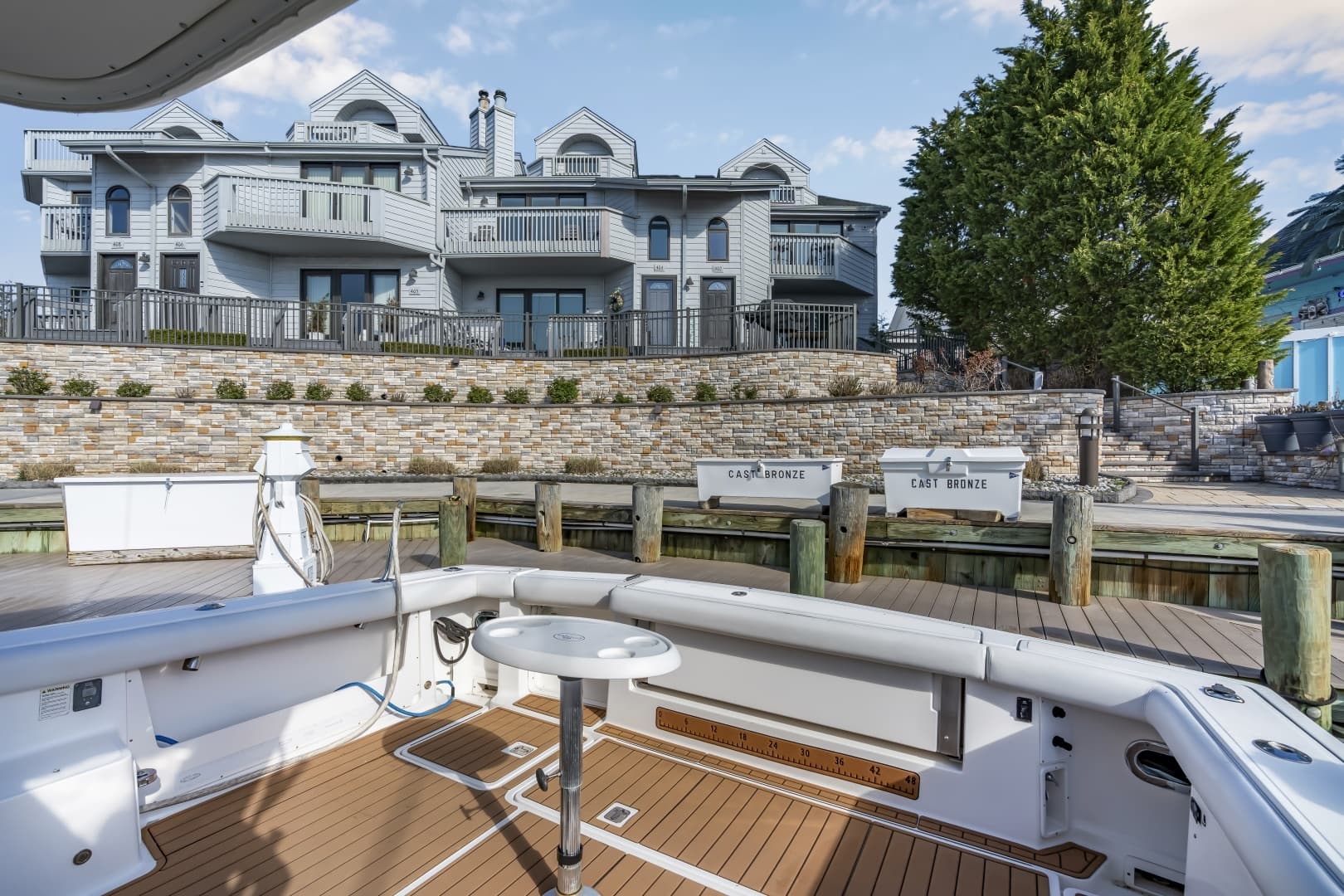 2002 Tiara Yachts 4100 Open - Image 21