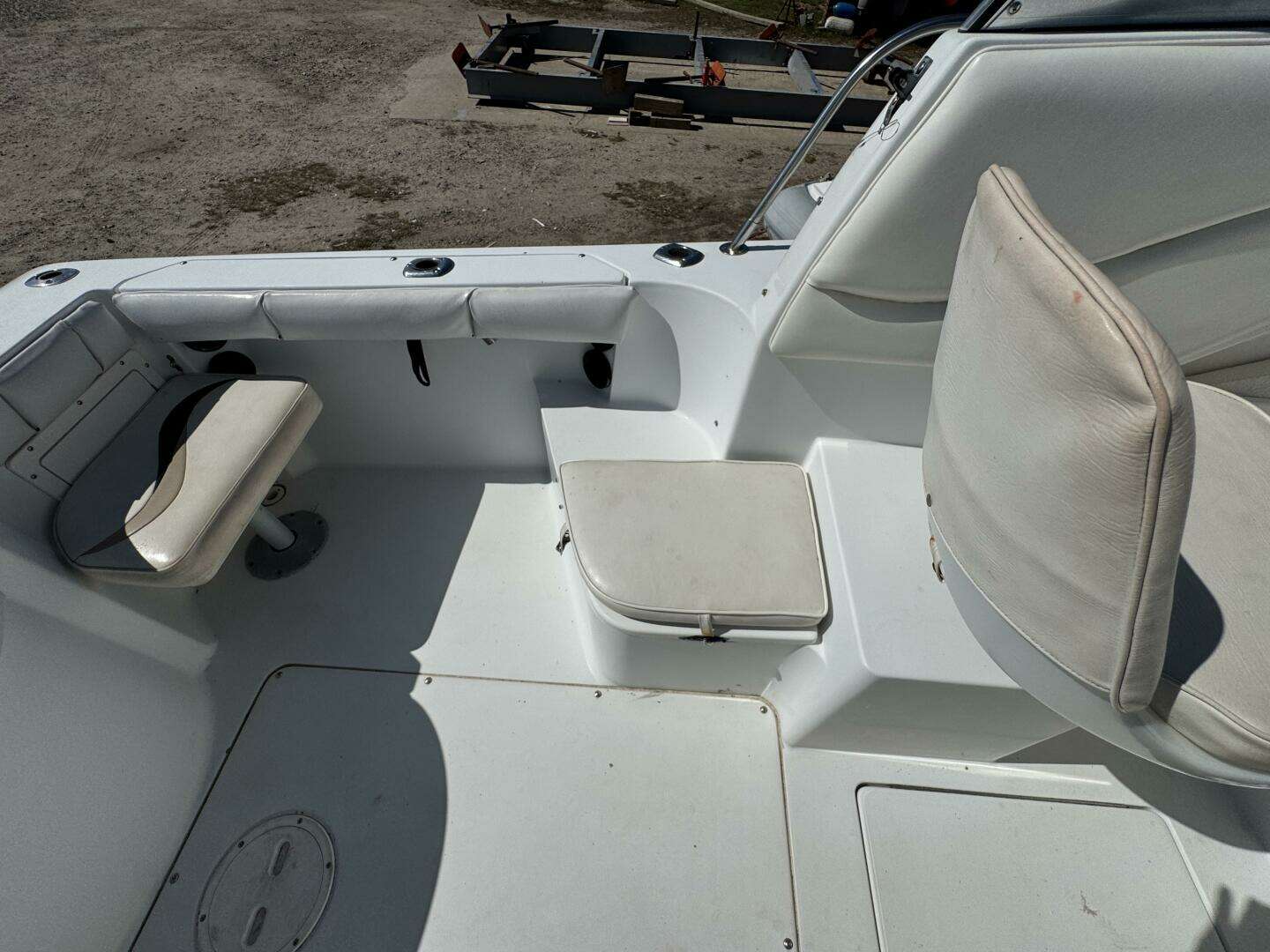 2004 Seaswirl Striper - Image 14