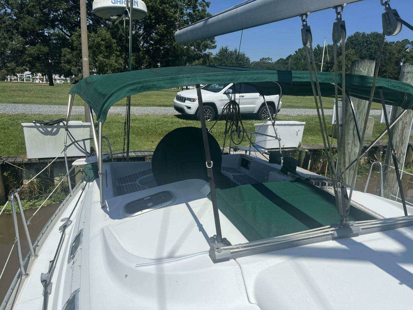 2001 Beneteau Oceanis 381 - Image 9