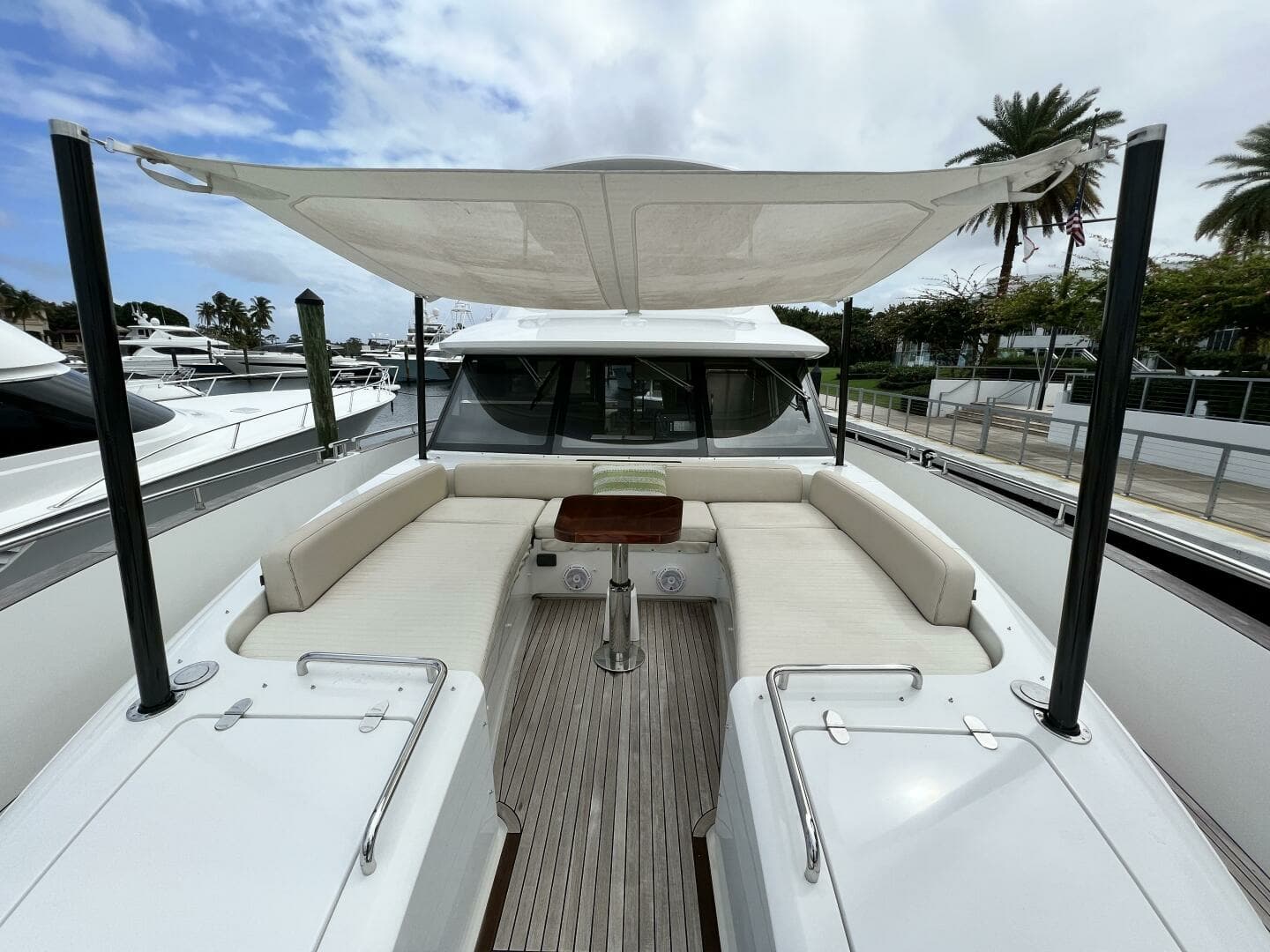 2017 Azimut Magellano - Image 7