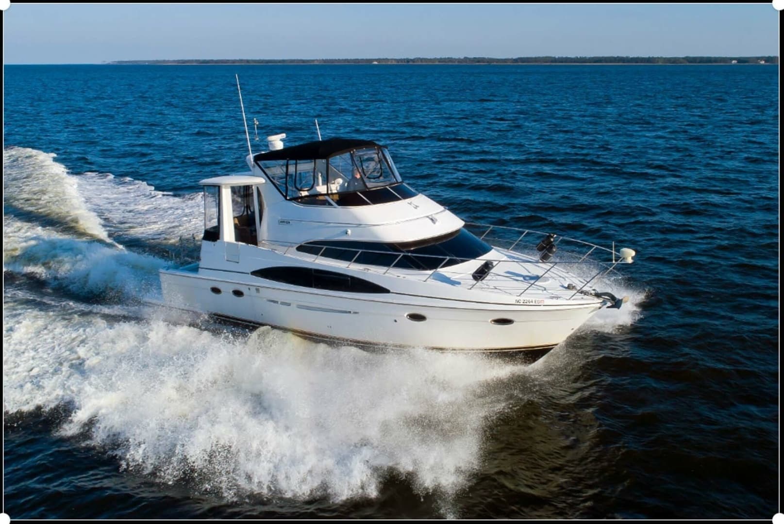 2003 Carver 44 CPMY - Image 2