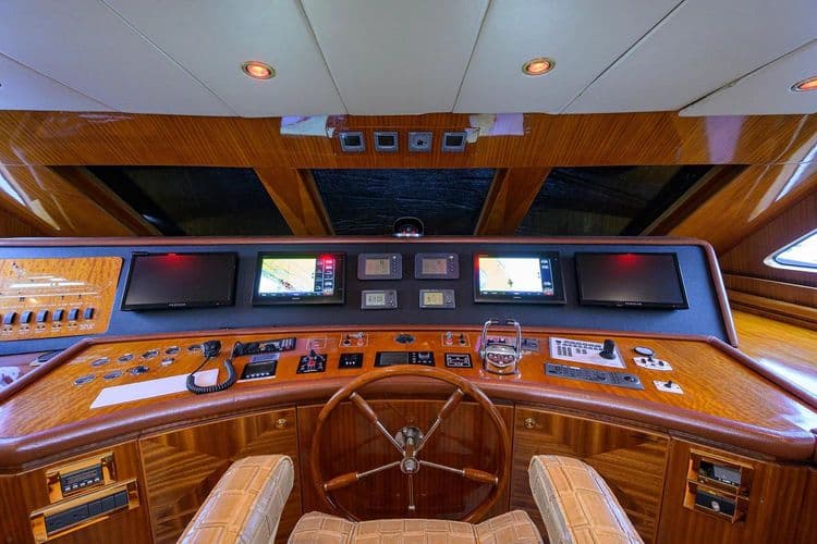 2008 Hargrave Raised Pilothouse - Image 31