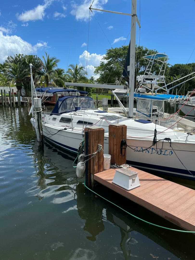 2006 Hunter 33 - Image 4
