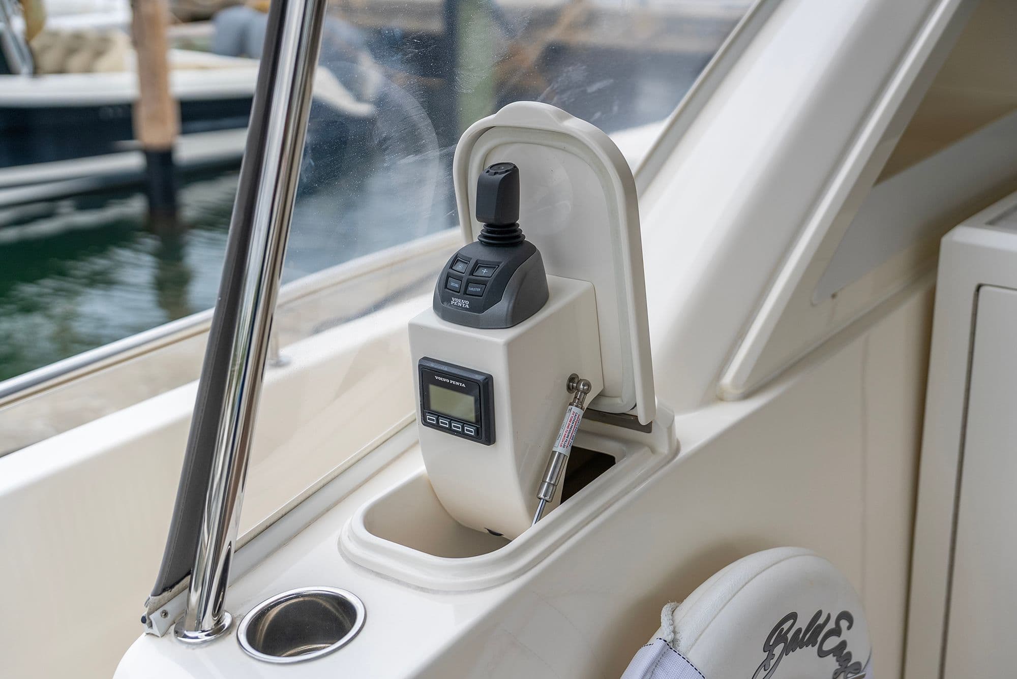 2024 Riviera 6000 Sport Yacht - 55