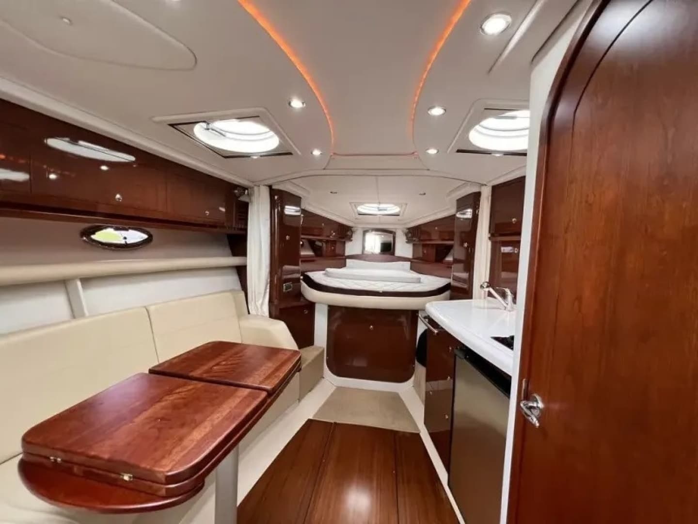 2015 Four Winns 375 Vista - Image 31