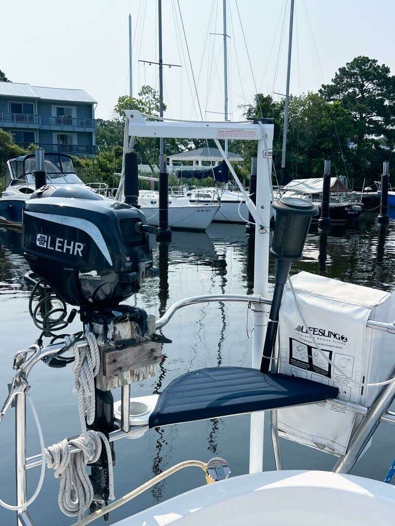 2002 Hunter 356 - Image 10