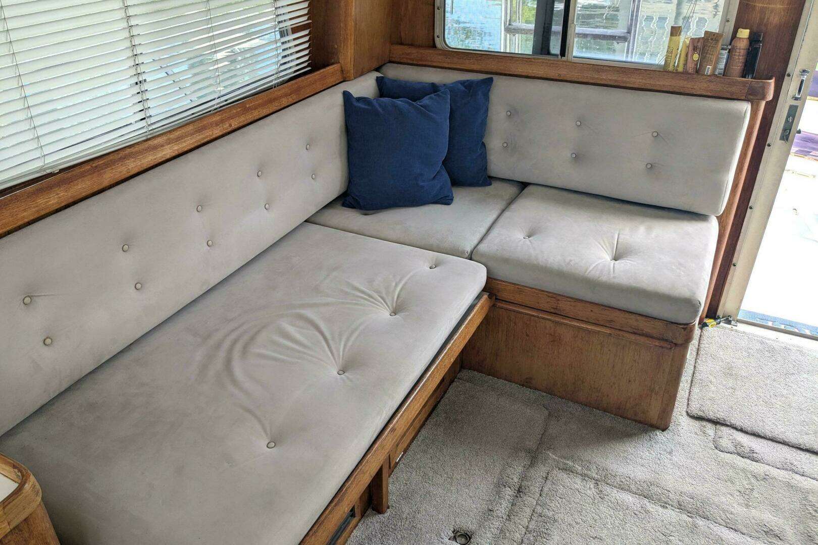 1988 Cape Dory 36 Flybridge Sedan Fast Trawler - Image 24