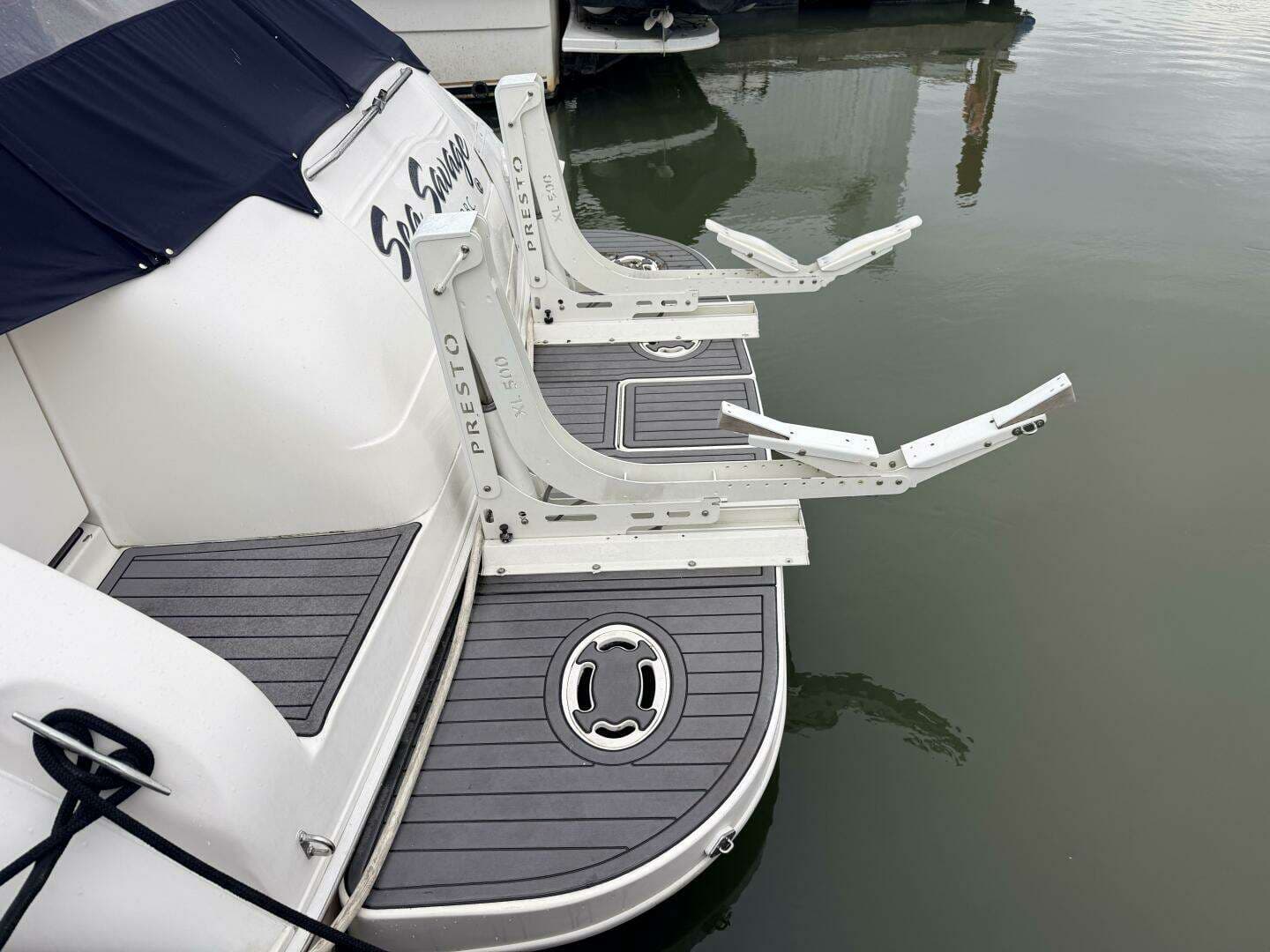 2000 Sea Ray 480 Sedan Bridge - Image 4