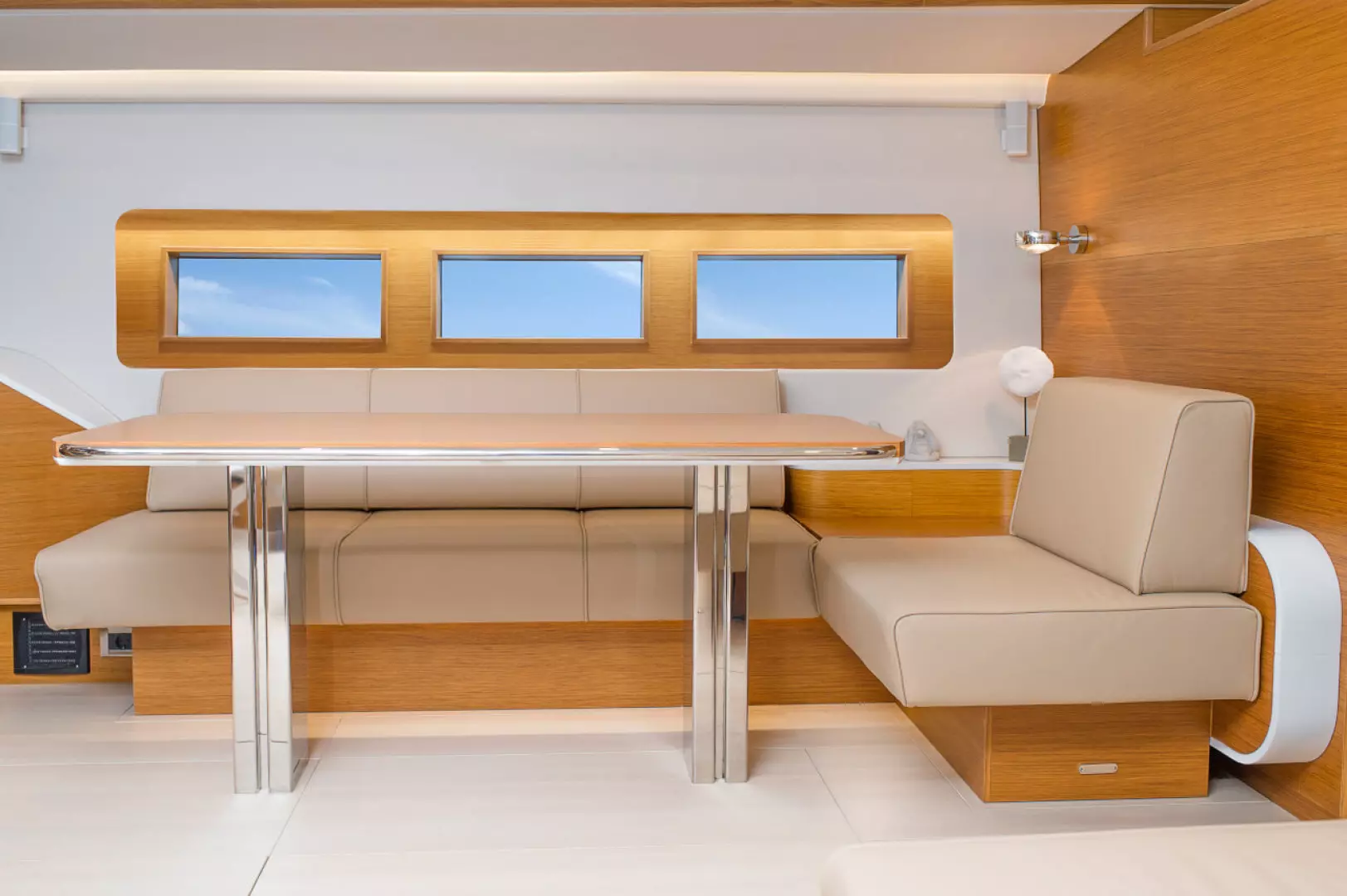 2025 Hanse 675 - Image 15