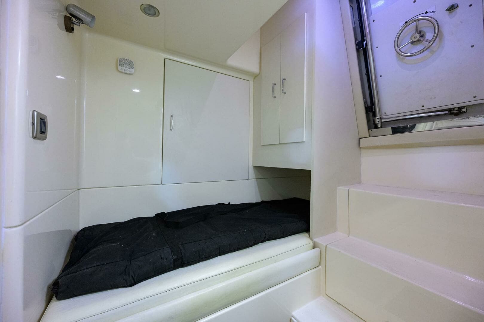 2005 Marquis 65 Motor Yacht - Image 56