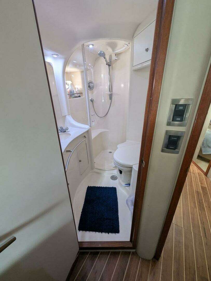 1998 Sea Ray — - Image 40
