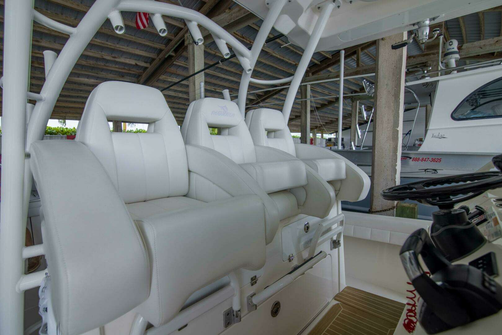 2021 Regulator 41 Center Console - Image 10
