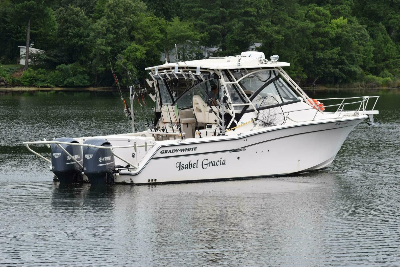 2016 Grady-White Express 330 - Image 13