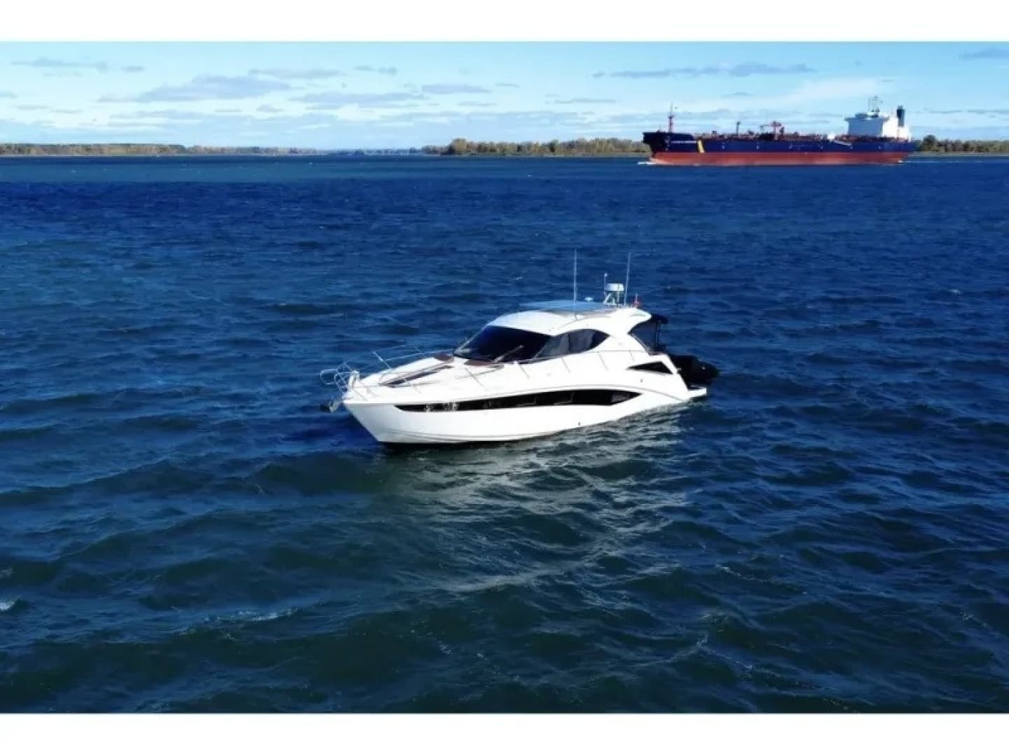 2016 Galeon 405 HTS - Image 2