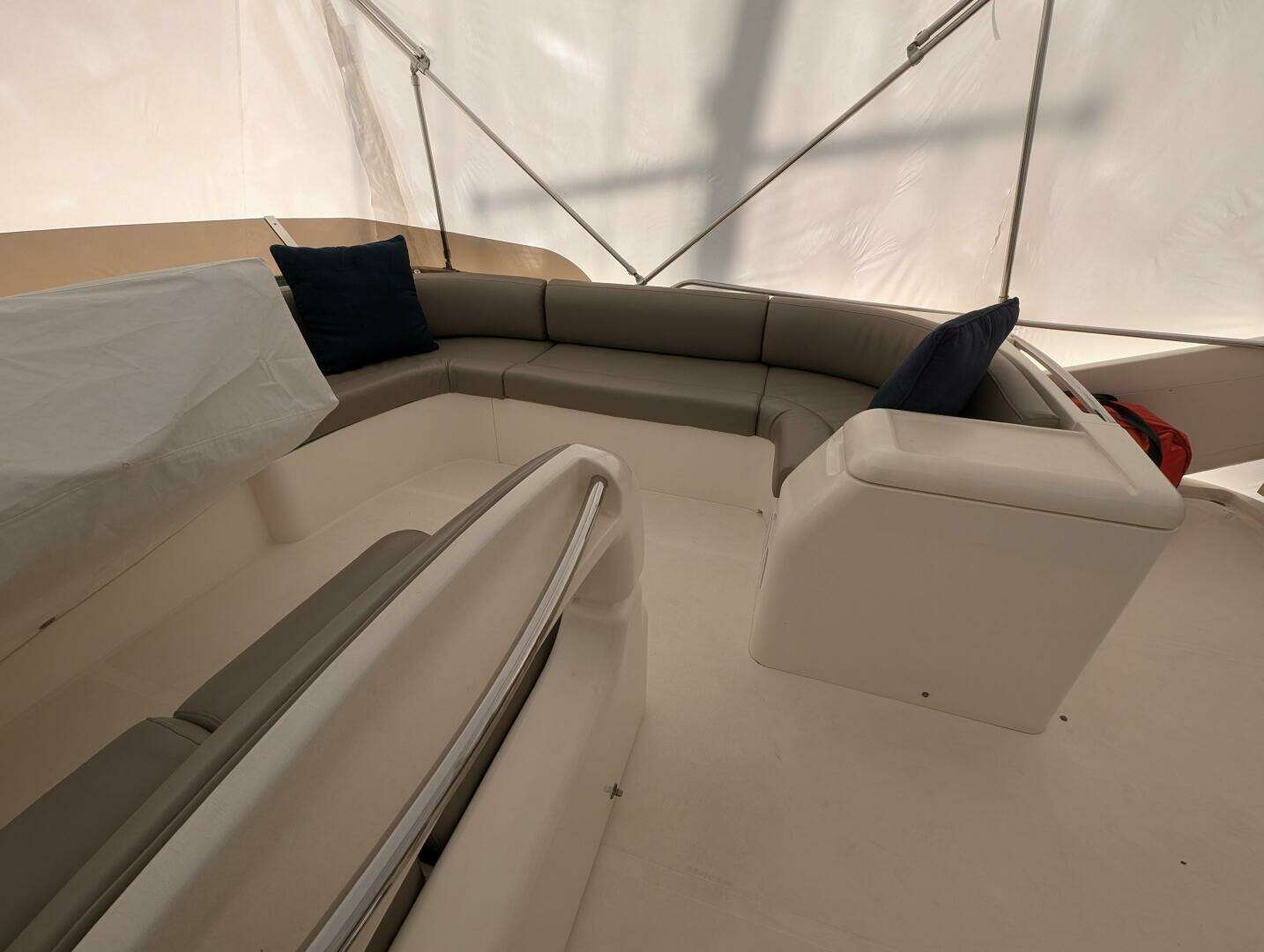 1998 Viking Princess Sport Cruiser - Image 93