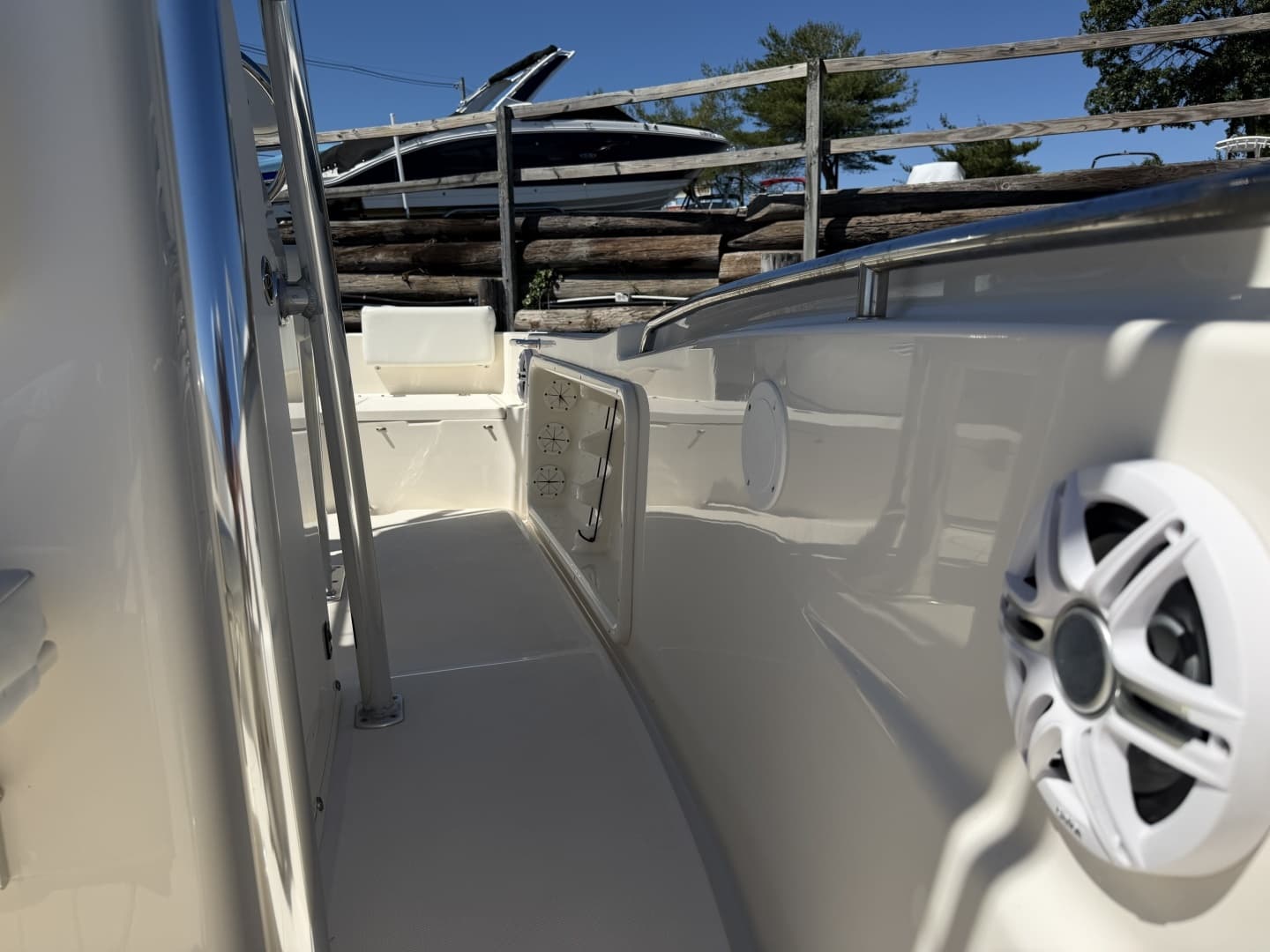 2023 Bulls Bay 200 Center Console - Image 10