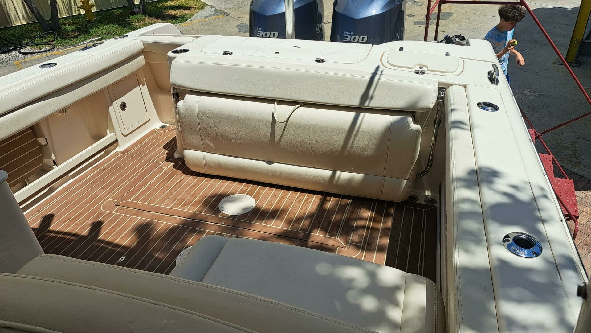 2018 Grady-White Freedom 285 - Image 30
