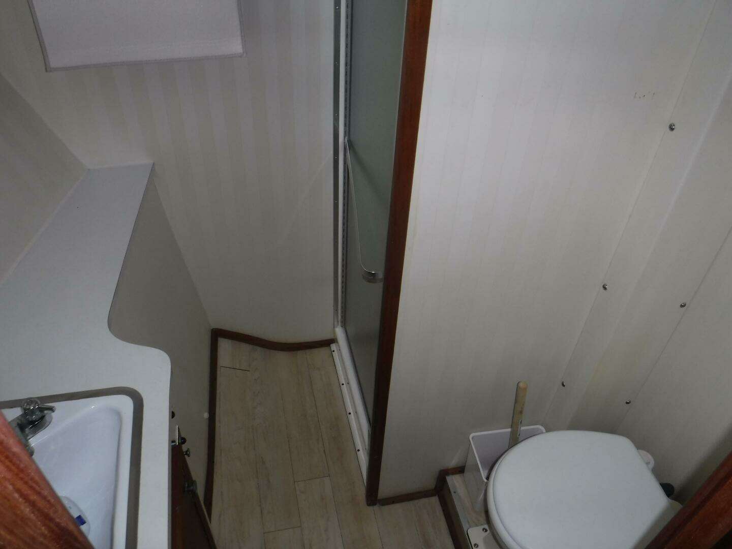 1979 Hatteras 46 Convertible - Image 14
