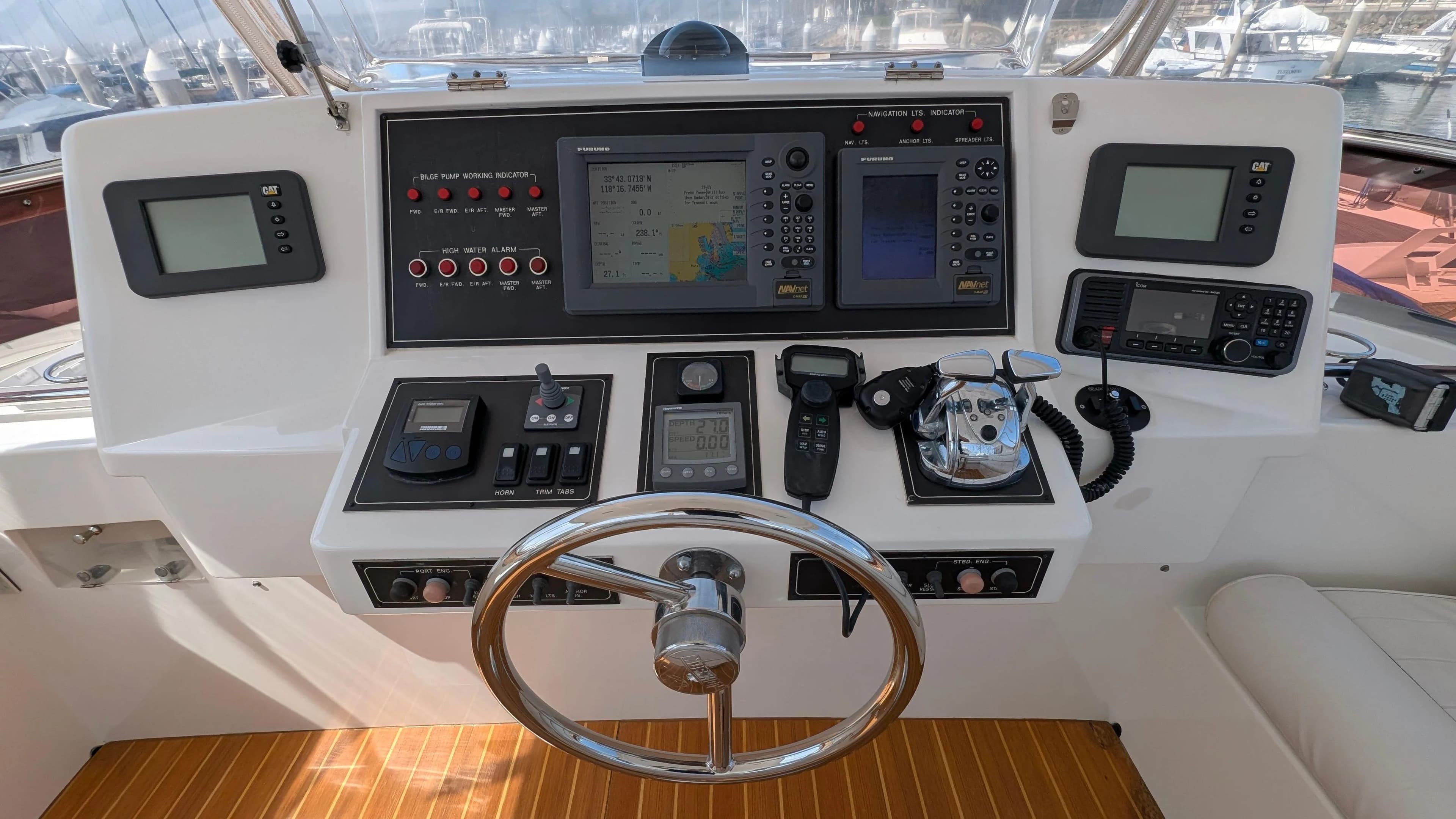 2004 Johnson Motor Yacht - 22