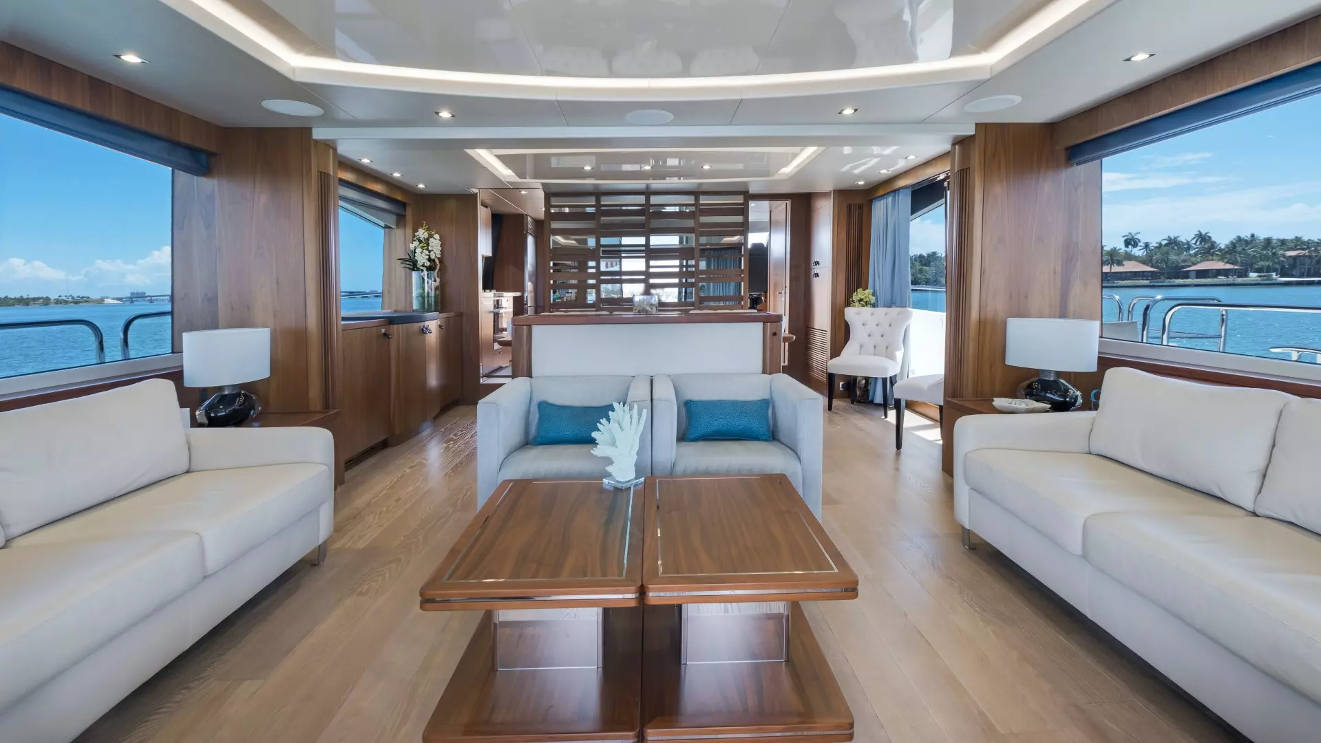 2018 Sunseeker 86 Yacht - Image 20