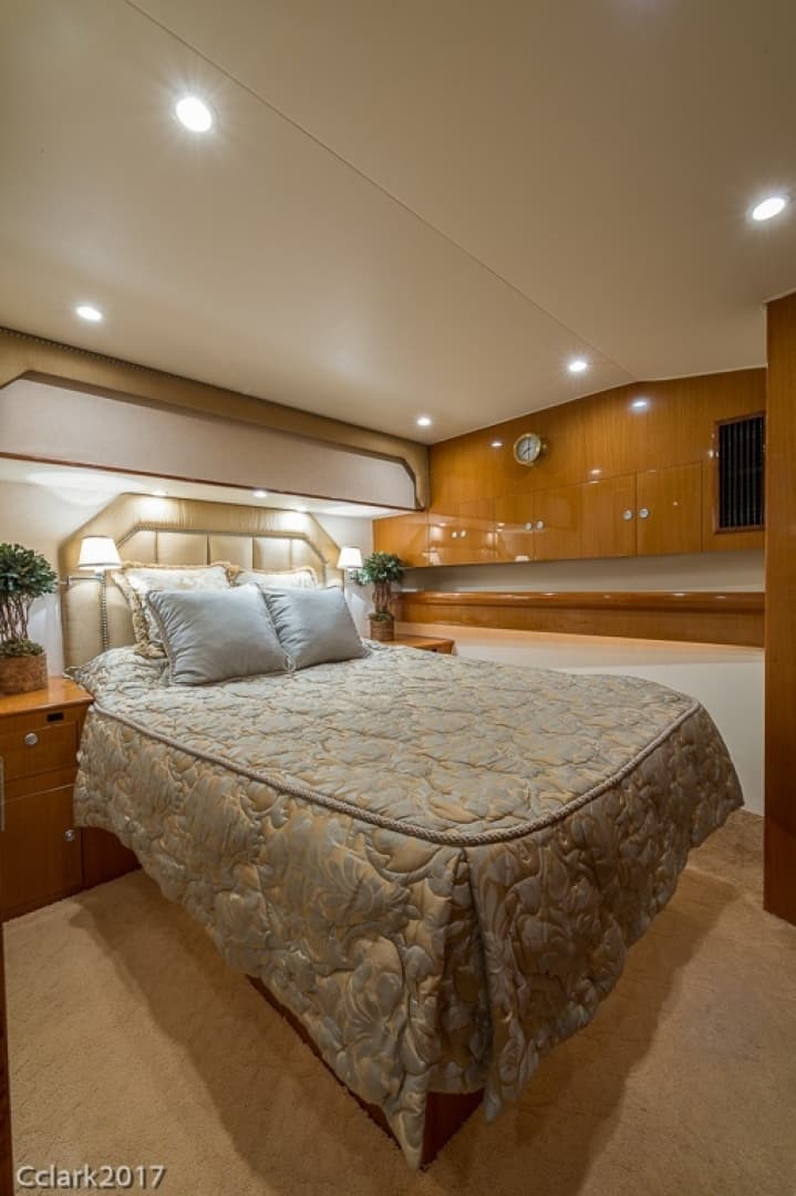 2007 Post 53 Convertible - Image 43