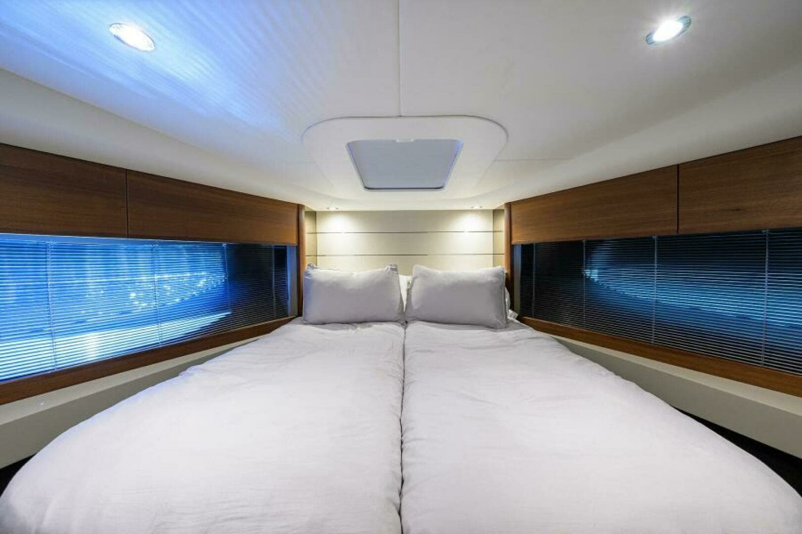 2022 Princess V50 Open - Image 15